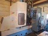 une machine qui se trouve à l'intérieur d'un bâtiment