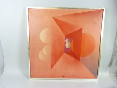 an image of a picture of a picture of an orange and white object