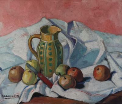 un tableau représentant un pichet et des pommes posés sur une table