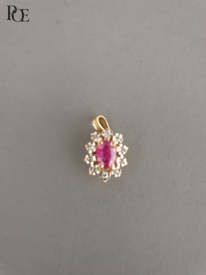 Petit pendentif en or jaune 18k (750‰) centré d'un rubis ova… - Photo 1