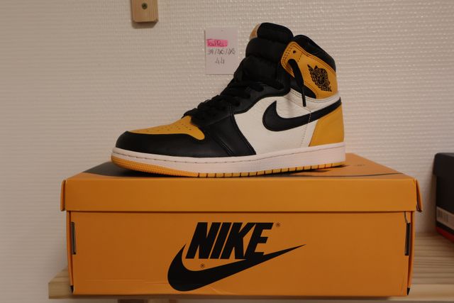 NIKE Air – Paire de basquets 1985 AIR JORDAN 1 RETRO HIGHT Taille...