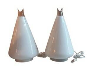 two white lamps that are next to each other