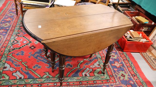 Table à volets à 6 pieds, 19ème  (sans rallonges)