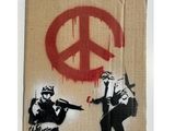 une image représentant un pochoir avec un symbole de la paix et un homme armé