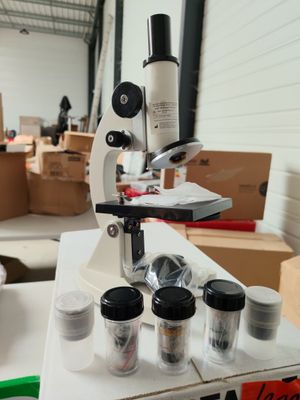 Microscope monoculaire 3 objectifs QUIRUMED XSP-101 Réf. 581…