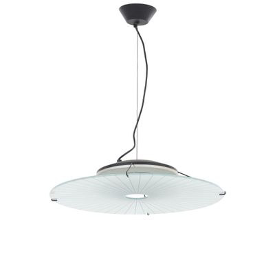 une image représentant une lampe suspendue au plafond