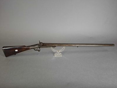 FUSIL à broche, à double clés. Platine arrière. Pontet à vol…
