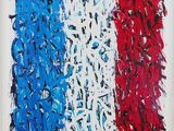 une peinture représentant un drapeau rouge, blanc et bleu, peinte sur un mur blanc