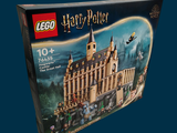 une boîte de Lego « Harry Potter » représentant le château de Poudlard