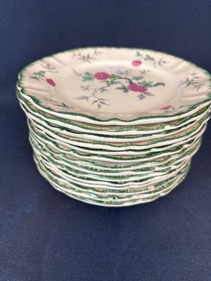 a lot of plates stacked on top of each other