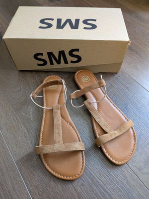 Paire de chaussures de marque SMS