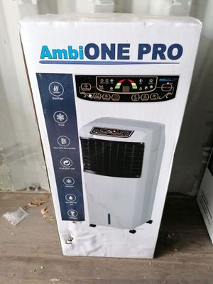 une boîte contenant un climatiseur