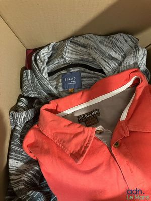 Expédition obligatoire - Lot de 20 vêtements homme comprenan…