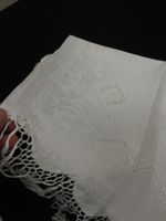 Suite de CINQ SERVIETTES en coton damassé à franges chiffré … (photo 5)