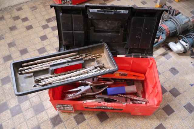 Caisse à outils garnies