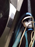 Un flight-case sur roulettes contenant un compresseur d’air … (photo 2)