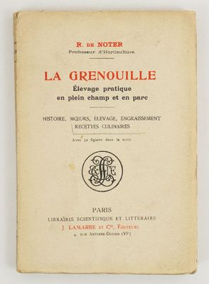 un vieux livre portant le titre « La Grenouille »
