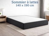 une photo d'un matelas dans une chambre avec une fenêtre