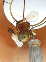 LAMPE COLONNE en tôle laquée verte et bague dorée sur une ba… (photo 5)