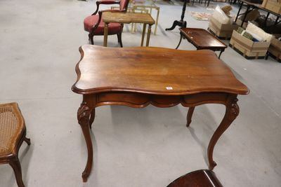 Table Louis XV, acc. 100 x 60 x 75 cm