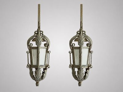 Paire de lanternes d'applique suspendues avec potence en mét…