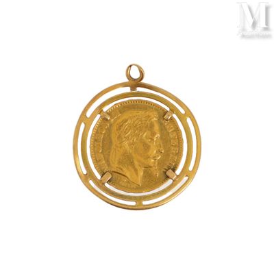 a close up of a gold coin with a face in a circle