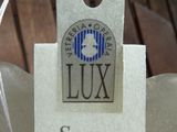 a tag that says sevo e storia on it