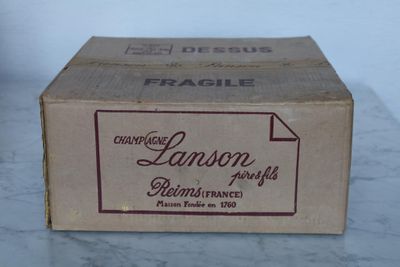 a box that is sitting on a table