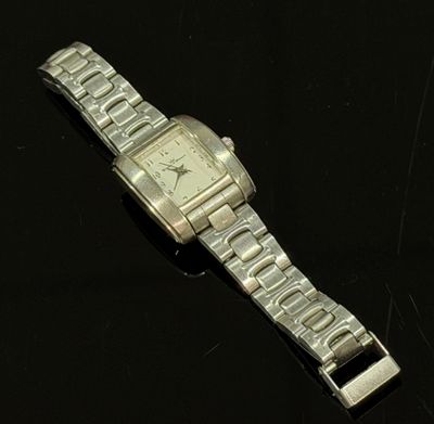 YOUNGER & BRESSON. MONTRE bracelet de DAME Le boitier en aci…