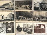plusieurs vieilles photographies en noir et blanc de personnes et de bâtiments