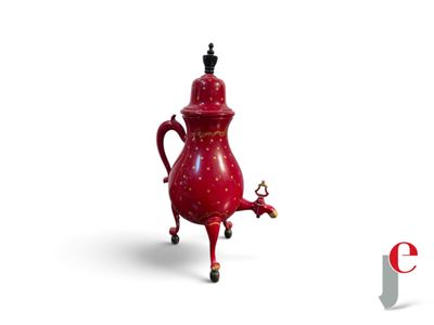 une image représentant une théière rouge sur fond blanc