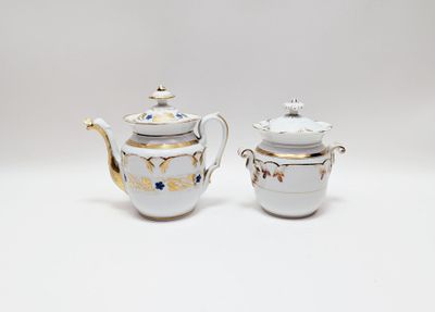 PARIS Sucrier et théière en porcelaine à décor doré et bleu …