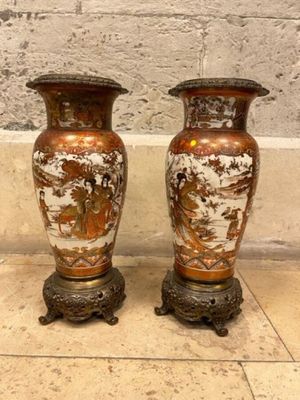 Paire de vases en faïence de Satsuma montés en bronze, fin X…