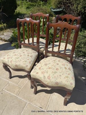 4 chaises cathédrales en acajou, époque XIXème, assises tapi…