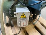 an image of a machine that is on a pallet