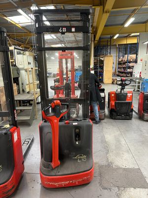 gerbeur électrique de marque Fenwick Linde, modèle L10 Ann… - Photo 1