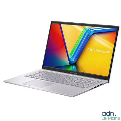 Ordinateur portable ASUS VivoBook 15 avec processeur Core i5-8250U, 8 Go de mémoire vive, 1 To de stockage et Windows 10
