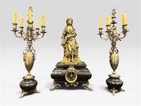 Garniture de cheminée en métal patiné et doré et socle en ma…