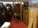 many pieces of furniture that are in a room