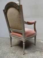 Fauteuil en bois sculpté et laqué, à dossier droit dit "à la… (photo 4)