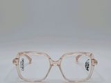 gros plan d'une paire de lunettes sur une surface blanche