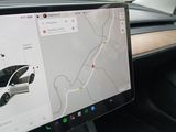 a computer screen with a picture of a car on it