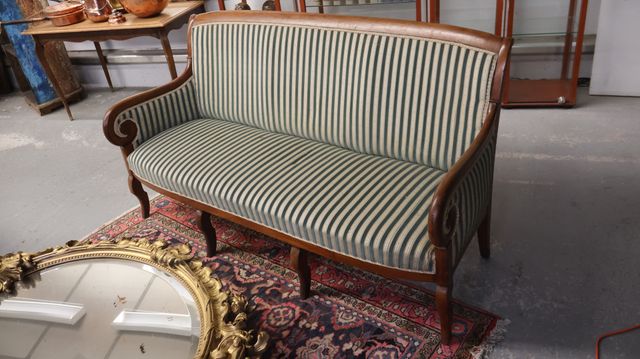 Banquette louis Philippe dessus satin et velours