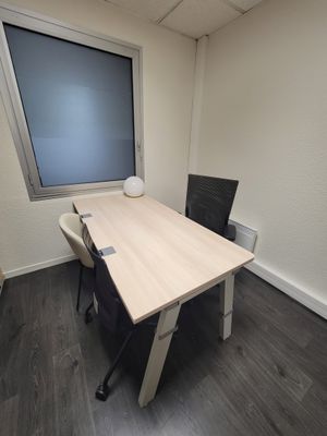 Armoire à deux portes coulissantes - Photo 1