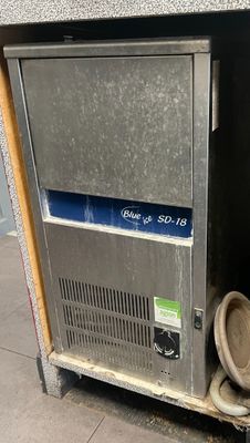 Machine à glaçons BLUE ICE SD-18 inox. - Photo 1