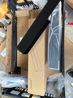 Lot d environ 10 patères +ou- Taozun différents modèles - ve… - Photo 1