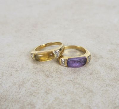deux bagues en or ornées d'améthyste et de diamants
