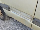 an image of a car with a broken door handle