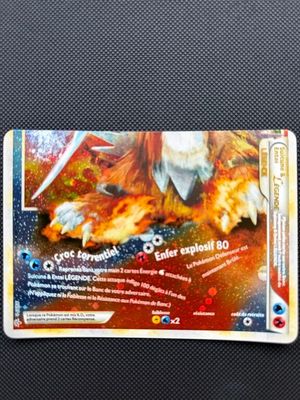 pokemon trading card with a picture of a bird on it