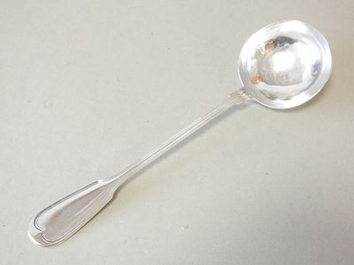 Petite Louche à Crème Argentée – Manche Fourré, Poinçon Minerve – Ancienne